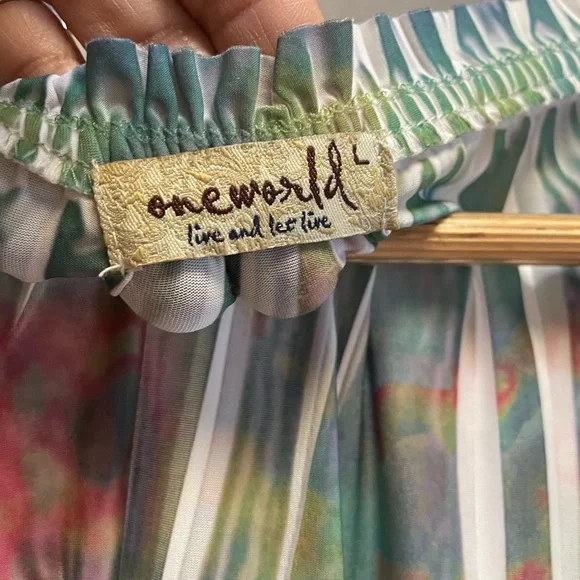 One World Maxi Dress, Size Large - Picture 3 of 8